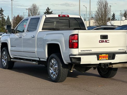 Used 2016 GMC Sierra 2500 Denali w/ Duramax Plus Package image 6