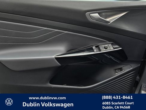 Used 2023 Volkswagen ID.4 Pro S RWD image 10