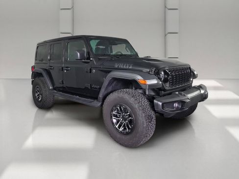 Used 2026 Jeep Wrangler Unlimited Sport AWD/4WD image 2