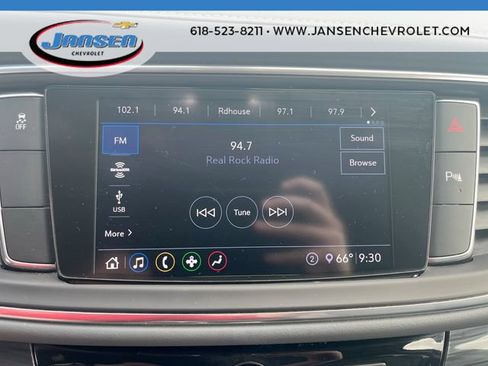 Used 2020 Buick Enclave Essence FWD image 13