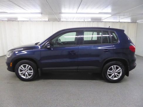 Used 2013 Volkswagen Tiguan S FWD image 4
