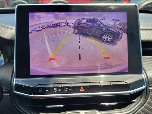 Used 2024 Jeep Compass Latitude w/ Altitude Special Edition image 26