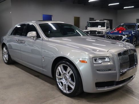 Used 2016 Rolls-Royce Ghost image 7