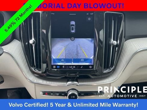 Certified 2023 Volvo XC60 T8 Plus w/ Protection Package Premier AWD/4WD image 19