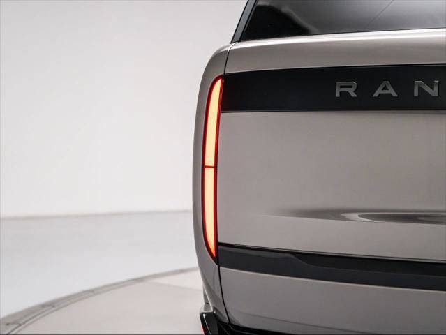 New 2026 Land Rover Range Rover SE AWD/4WD image 30