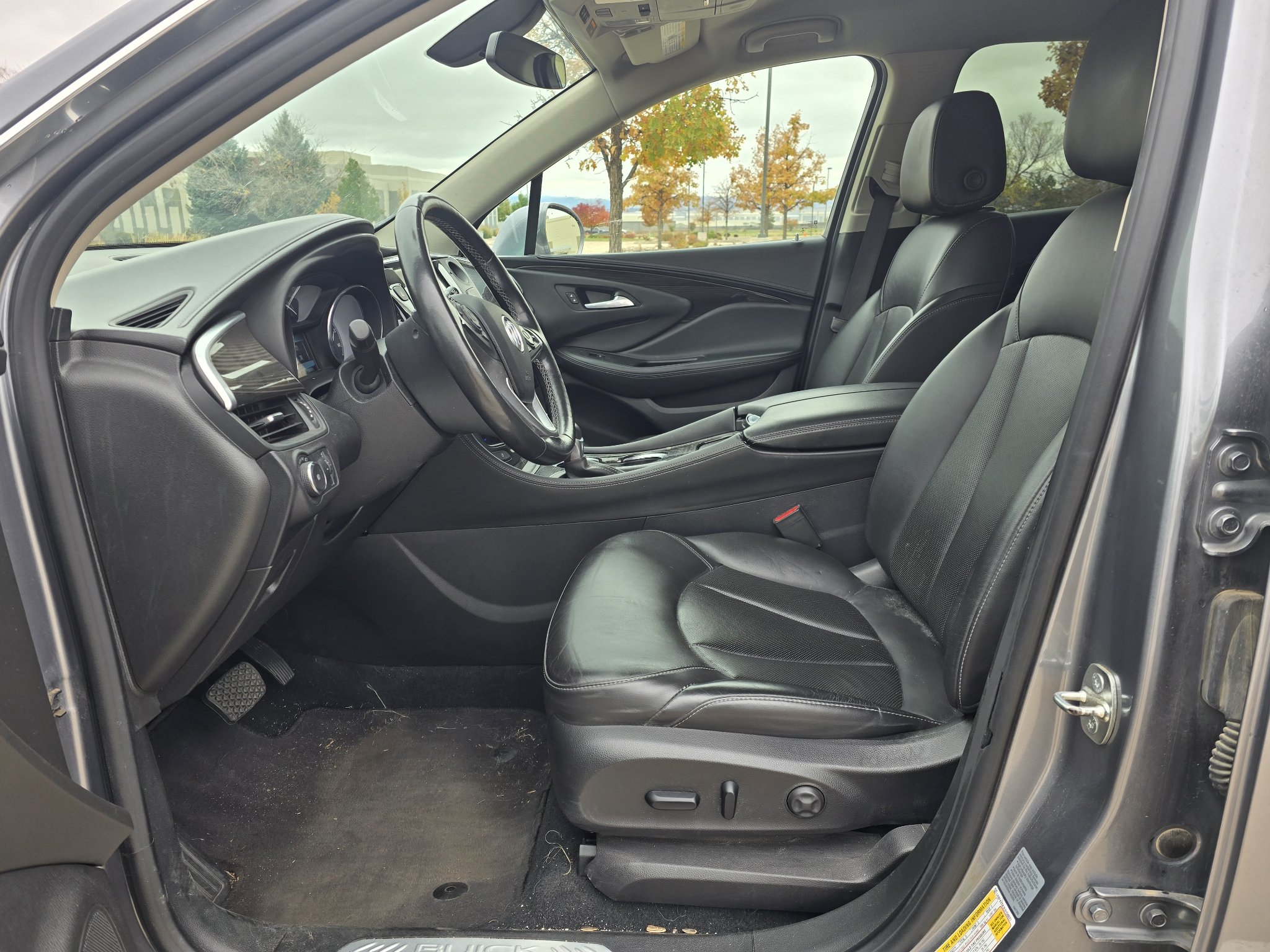 Used 2020 Buick Envision Essence AWD/4WD image 12