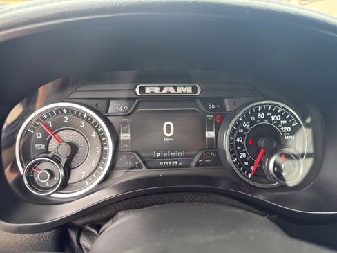 Used 2019 RAM 1500 Laramie image 20