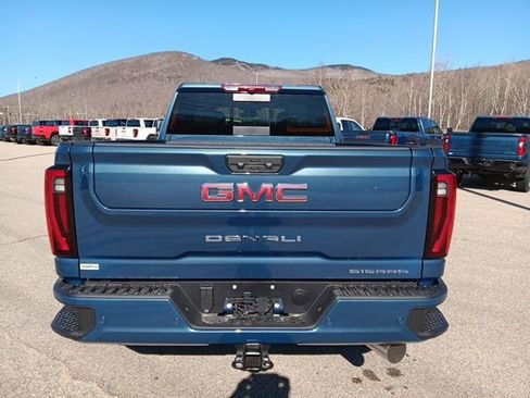New 2026 GMC Sierra 2500 Denali AWD/4WD image 23