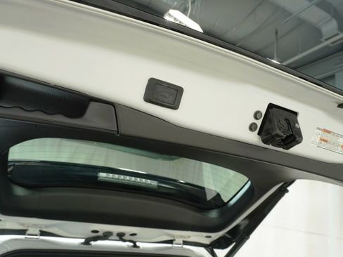 Used 2023 Toyota RAV4 XSE w/ XSE Grade Weather Package AWD/4WD image 7