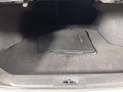 Used 2023 Nissan Sentra S FWD image 40