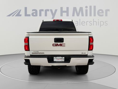 Used 2018 GMC Sierra 1500 SLE w/ SLE Value Package RWD image 4