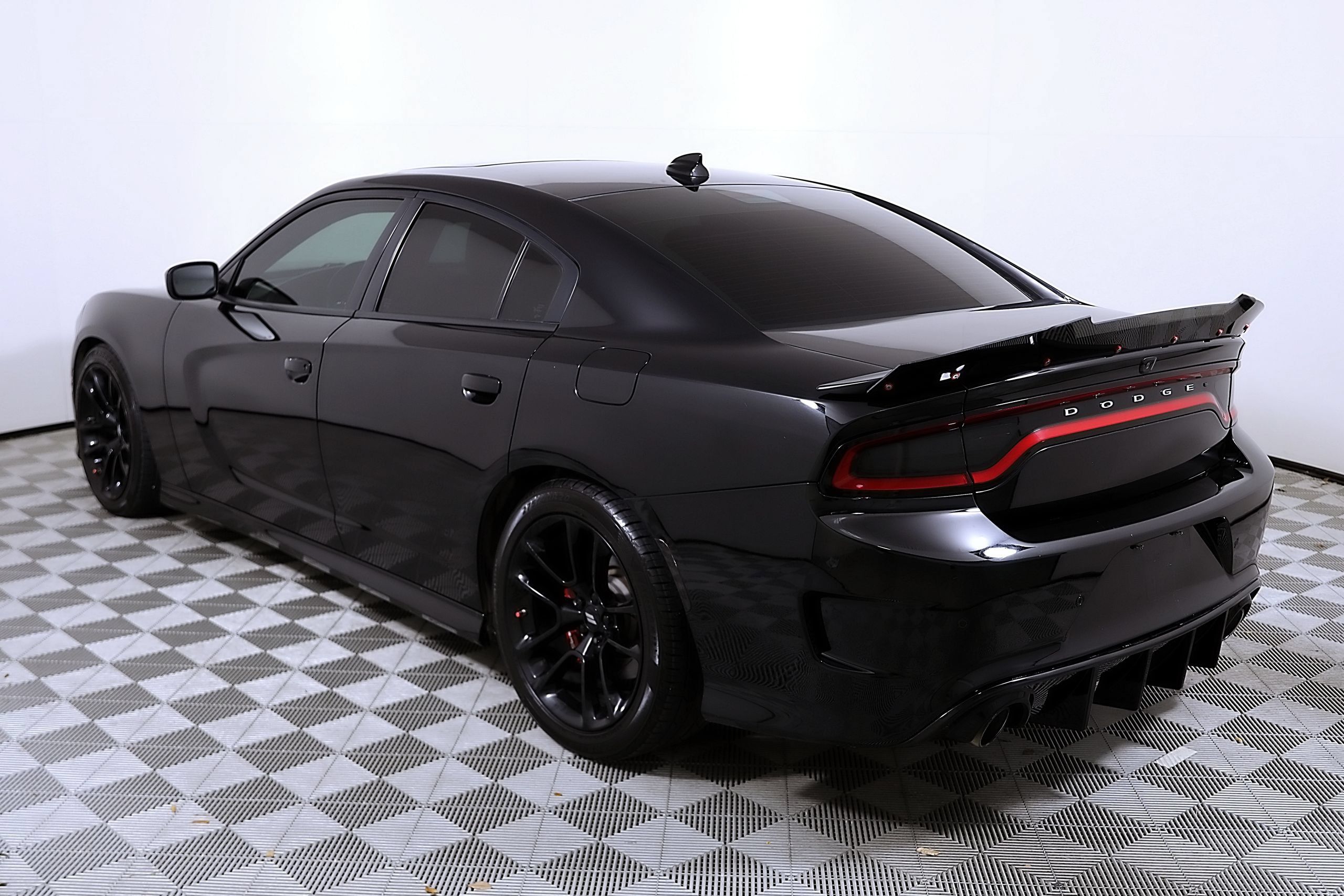 Used 2023 Dodge Charger Scat Pack w/ Plus Group RWD image 8