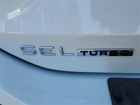 New 2026 Volkswagen Tiguan SEL R-Line image 7