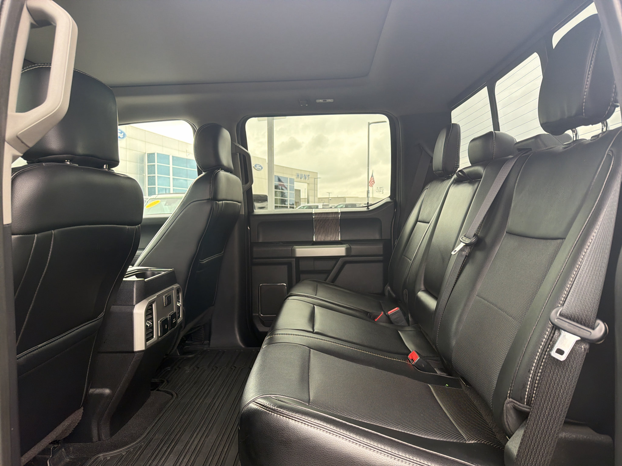 Used 2019 Ford F250 Lariat AWD/4WD image 27