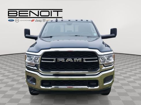 Used 2020 RAM 3500 Tradesman image 4