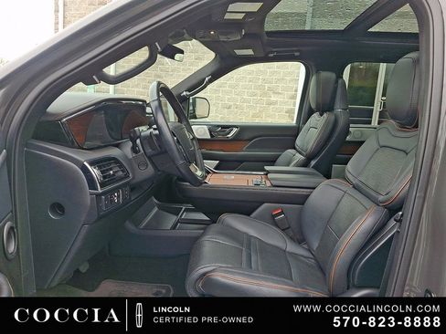 Used 2023 Lincoln Navigator L Black Label AWD/4WD image 14