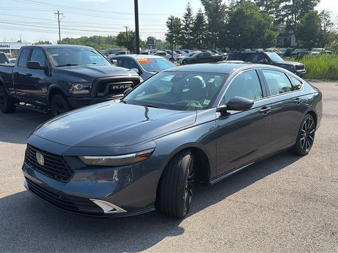 Used 2026 Honda Accord Touring image 4