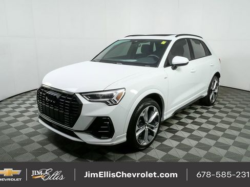 Used 2022 Audi Q3 2.0T Premium Plus image 1
