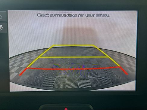 Used 2025 Kia Soul LX w/ LX Technology Package image 22