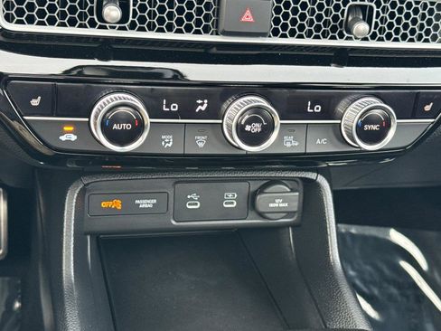 Certified 2025 Honda Civic FWD Hybrid Sedan image 19