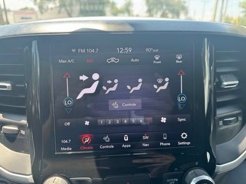 Used 2021 RAM 1500 Big Horn AWD/4WD image 19
