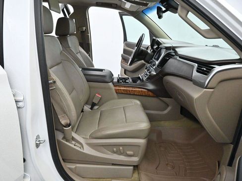 Used 2016 Chevrolet Suburban LTZ AWD/4WD image 38