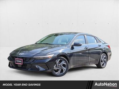 New 2025 Hyundai Elantra Limited