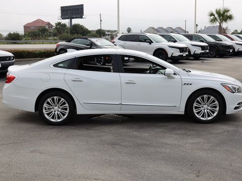 Used 2019 Buick LaCrosse Essence w/ Sights and Sounds Package image 4