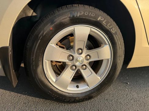 Used 2014 Chevrolet Malibu LS w/ Protection Package FWD image 8