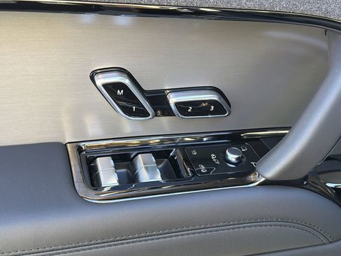 New 2026 Land Rover Range Rover Sport Dynamic SE image 21