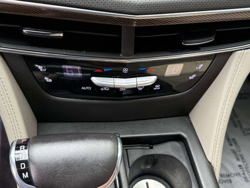 Used 2018 Cadillac CT6 Luxury AWD/4WD image 23