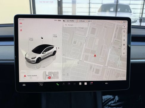 Used 2023 Tesla Model 3 Standard Range image 11