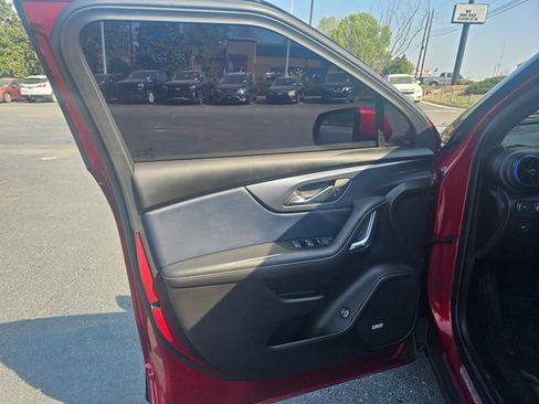 Used 2023 Chevrolet Blazer RS image 31