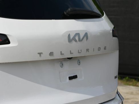 Used 2024 Kia Telluride EX X-Line AWD/4WD image 8