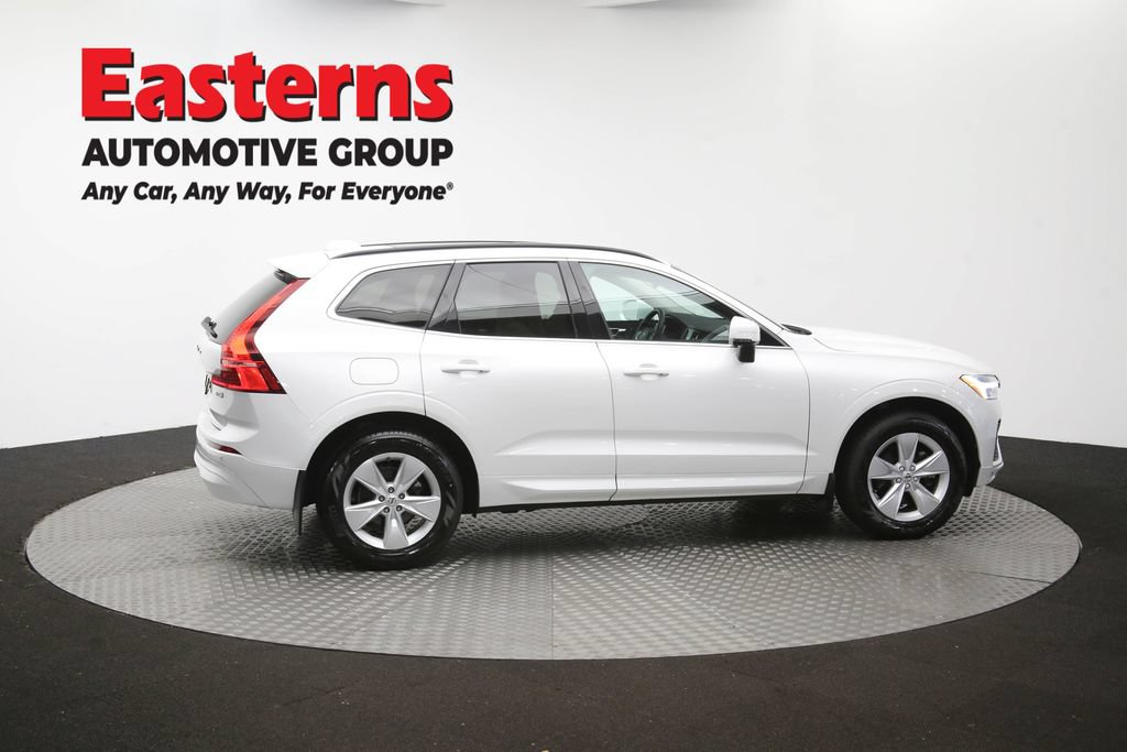 Used 2022 Volvo XC60 B5 Momentum AWD/4WD image 47