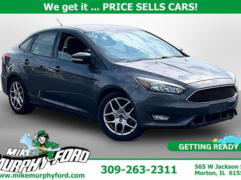 Used 2015 Ford Focus SE w/ Equipment Group 201A FWD image 1