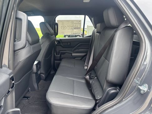 New 2026 Toyota 4Runner TRD Off-Road Premium AWD/4WD image 11