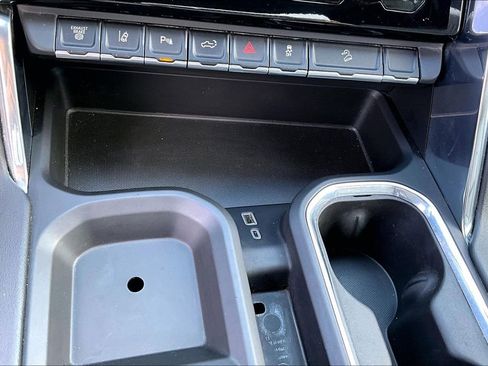 Used 2024 GMC Sierra 2500 Denali w/ Denali Reserve Package image 31