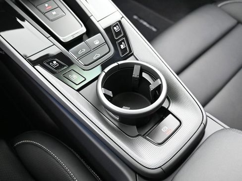 New 2026 Porsche 911 Carrera 4S image 23