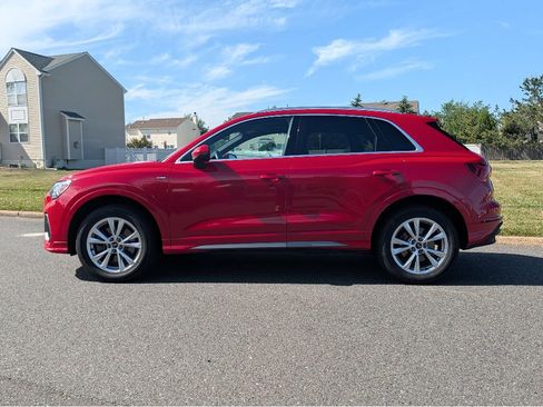 Used 2024 Audi Q3 2.0T Premium AWD/4WD image 4