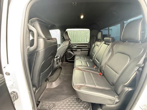 Used 2023 RAM 1500 Laramie AWD/4WD image 22