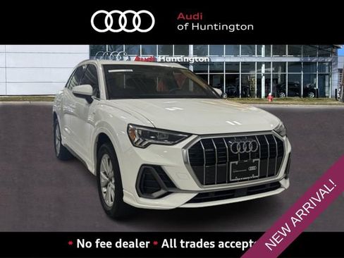 Used 2024 Audi Q3 2.0T Premium w/ Convenience Package AWD/4WD image 1