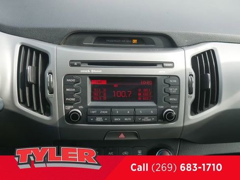 Used 2016 Kia Sportage LX AWD/4WD image 40