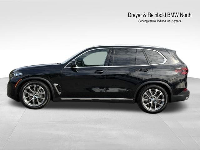 Used 2026 BMW X5 xDrive50e AWD/4WD image 2