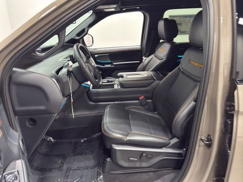 New 2026 Ford Expedition Tremor image 10