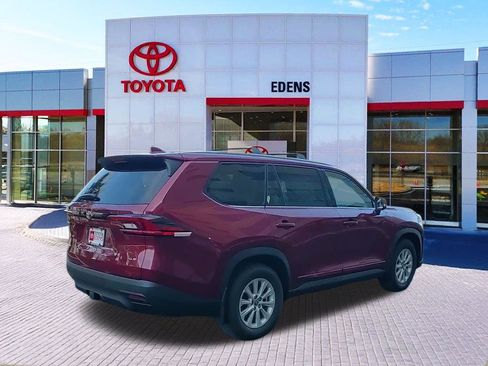 New 2026 Toyota Grand Highlander XLE AWD/4WD image 3