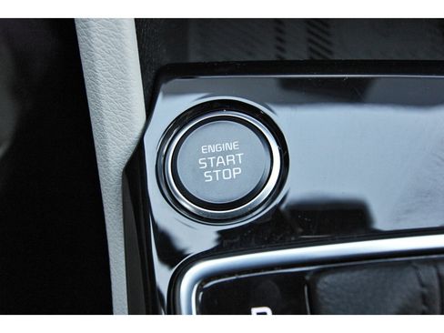 Certified 2023 Kia Sportage EX FWD image 31