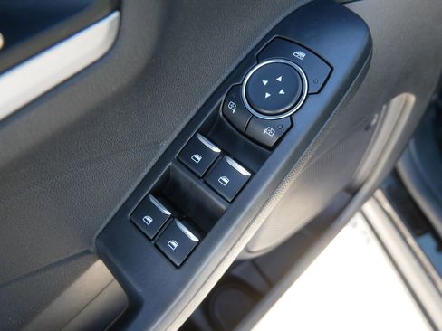 Certified 2024 Ford Escape Platinum image 12