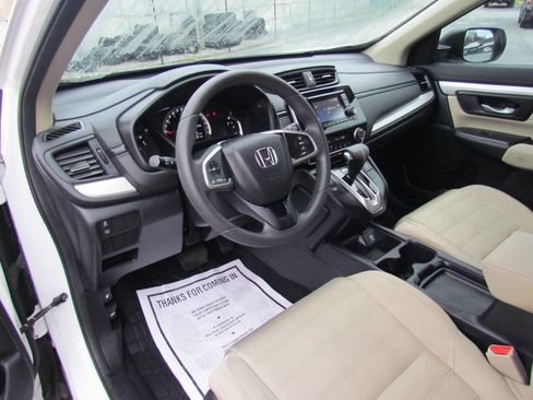 Used 2017 Honda CR-V LX image 9