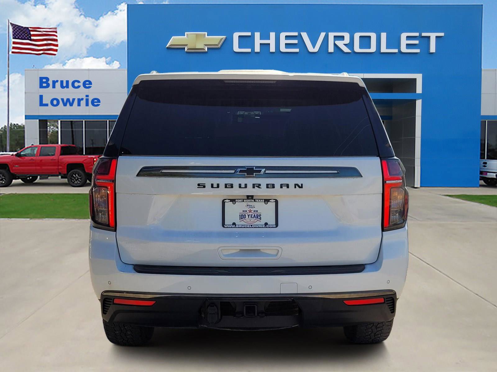 Used 2022 Chevrolet Suburban Z71 AWD/4WD image 6